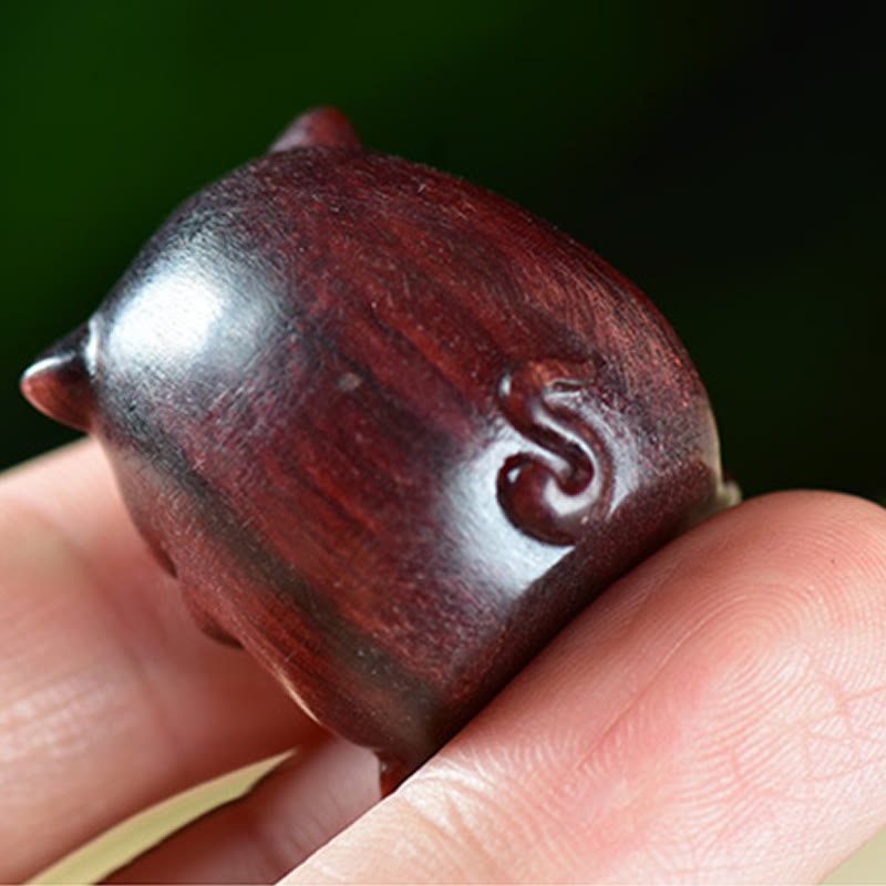 Buddha Stones Green Sandalwood Small Leaf Red Sandalwood Cute Pig Animals Positive Decoration