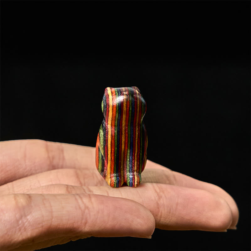 FREE Today: Creativity and Reduce Stress 2Pcs Mini Rainbow Eucalyptus Sitting Cat Carved Decoration